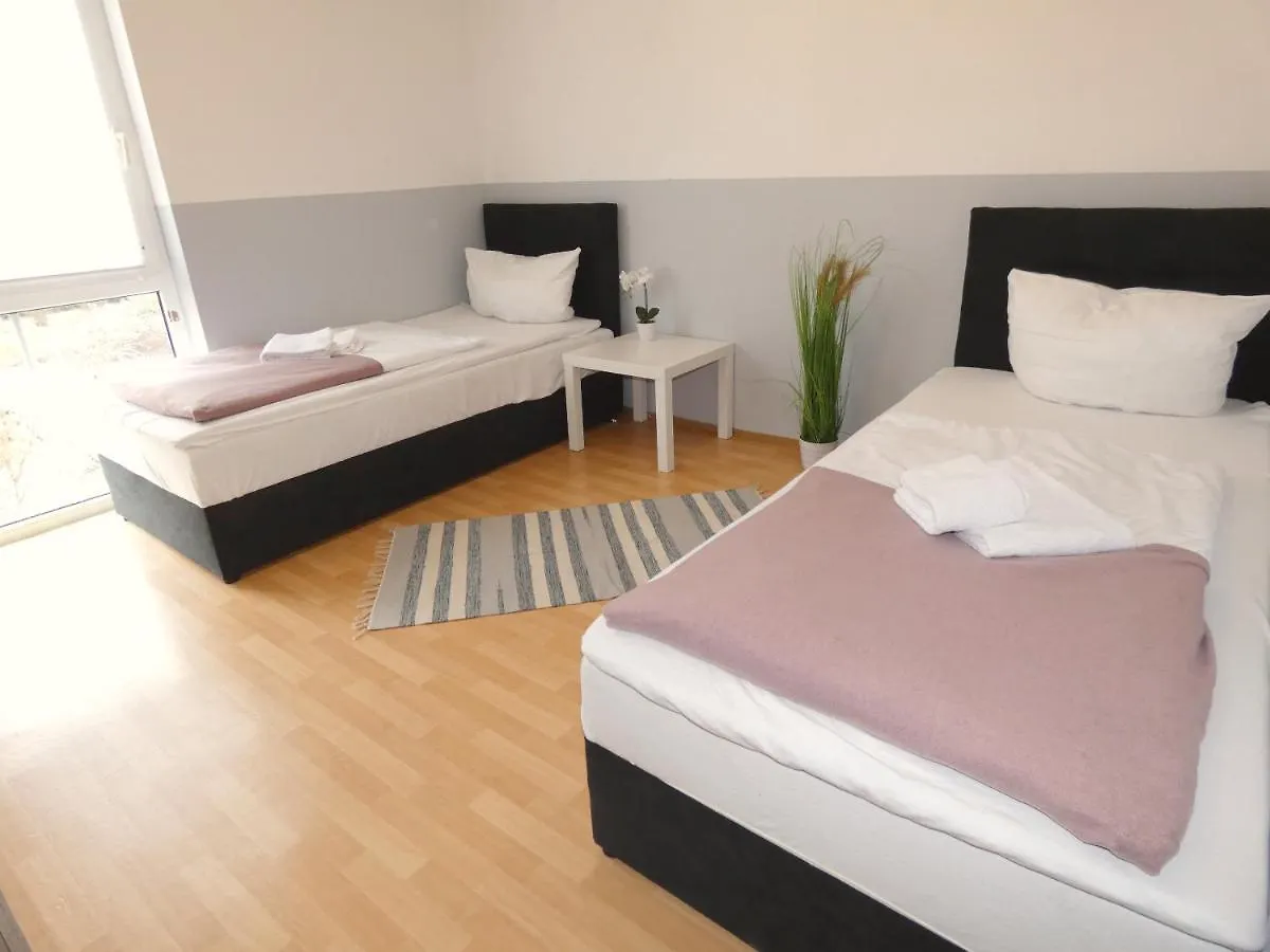 Sunnyhome Monteurwohnungen Und Apartments In Schwandorf 0*, Schwandorf in Bayern